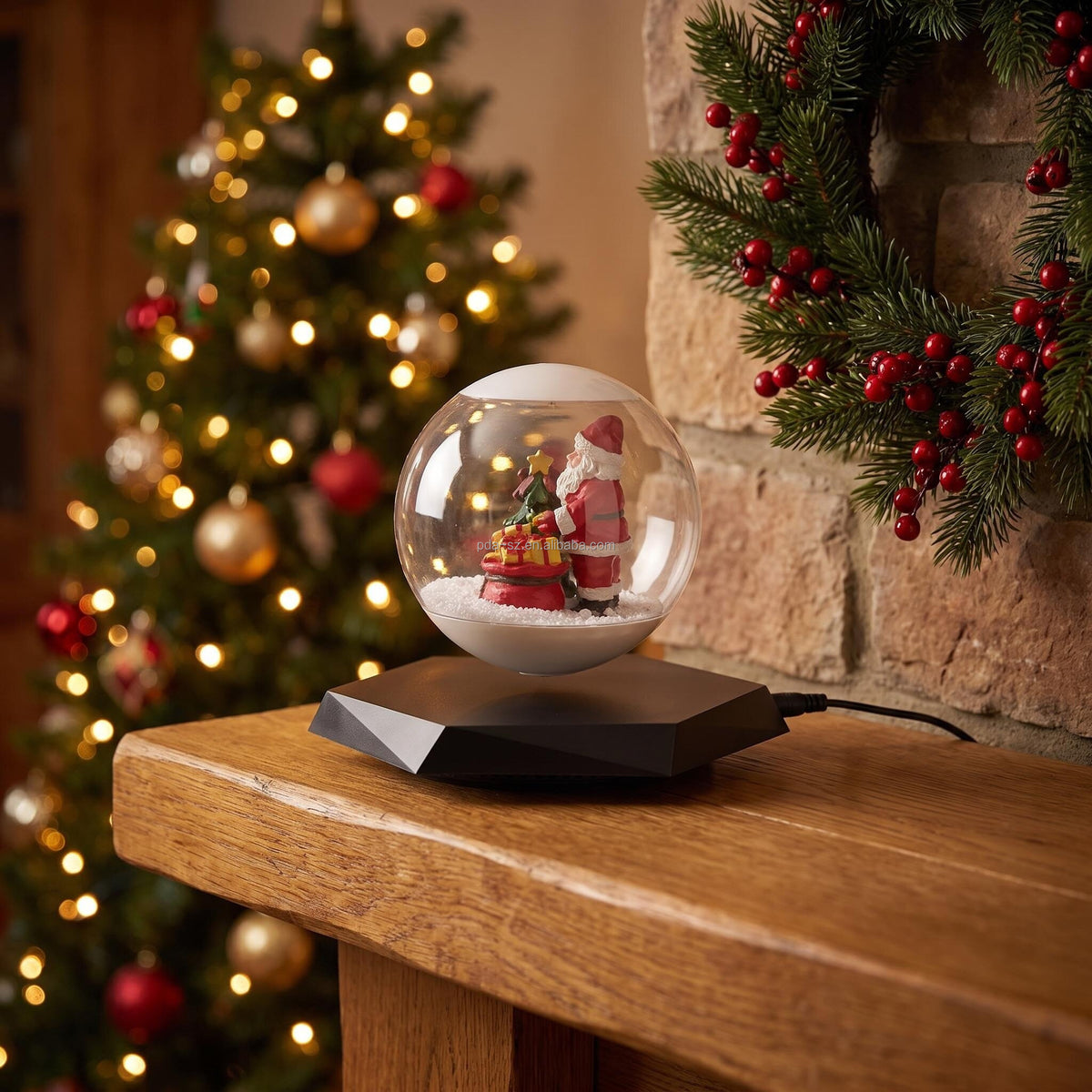 Merry Globe™ Levitating Christmas Globe